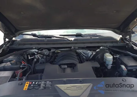 2017 Chevrolet Silverado 1500 1Lt from USA, damaged, VIN 1GCRCREC8HZ303802